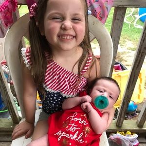 Meet your Posher, Crystal